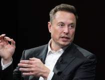 Elon Musk a înjurat giganții...