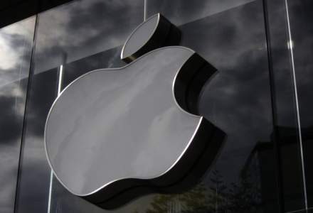 Capitalizarea Apple a urcat la 700 miliarde de dolari, dupa ce actiunile au atins un nivel record