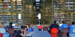 Țara europeană care a lansat serviciul de bibliotecă electronică: cum pot fi împrumutate cărțile