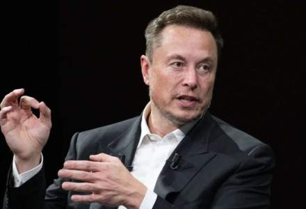 Elon Musk, trimis în judecată de un acționar după ce a vândut acțiuni Tesla în valoare de 7,5 miliarde dolari