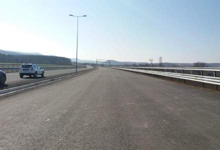 Loturile 1 si 2 din autostrada Sebes-Turda si loturile 3 si 4 din autostrada Lugoj-Deva vor fi gata anul acesta