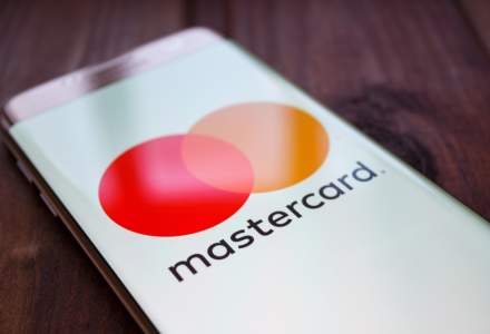 Studiu Mastercard: Platile mobile, din ce in ce mai populare in discutiile din social media