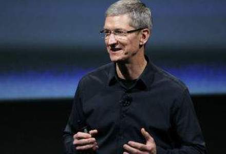 Remuneratia CEO-ului Apple, in scadere cu 99% in 2012
