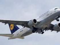Lufthansa va reduce locurile...