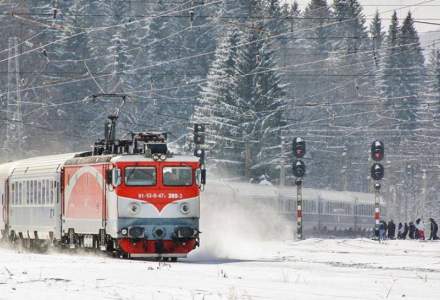 CFR Calatori: 8 trenuri anulate din cauza conditiilor meteo