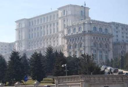 Parlamentul A RESPINS referendumul cerut de Traian Basescu