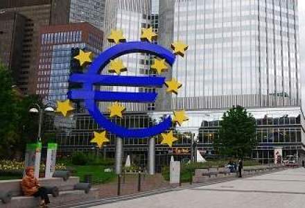 Fondul salvarii zonei euro a fost retrogradat de Fitch