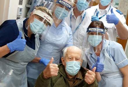 Un britanic de 101 ani s-a întors acasă după ce a fost tratat pentru coronavirus