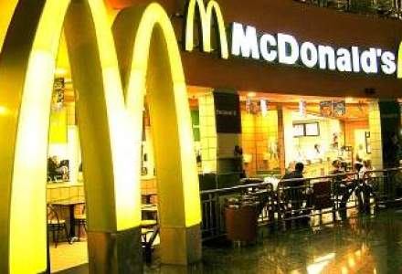 Mancare fast-food sanatoasa? McDonald's schimba cartofii prajiti cu salate si fructe