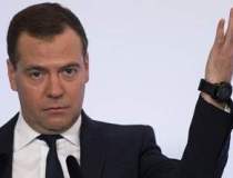 Medvedev: Economia Rusiei...
