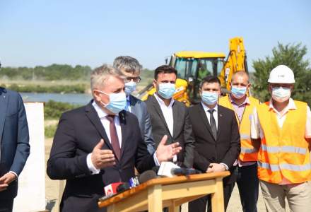 Sectorul de Autostradă Târgu Mureş - Ungheni: au început lucrările la construcţie