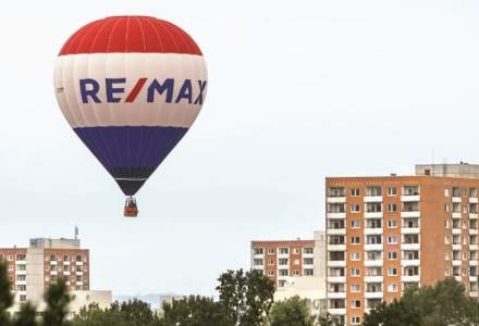 Consultanți: În România ar putea urma o scădere de 10% a prețului la apartamente