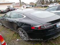 O Tesla furată din Norvegia a...