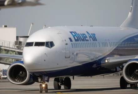 Reduceri MARI la zborurile Blue Air: două bilete la preț de unul