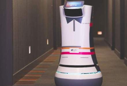Un hotel din SUA introduce majordomi roboti