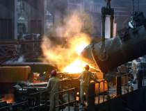 INS: Producția industrială a...