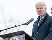 Biden avertizează că Kievul...