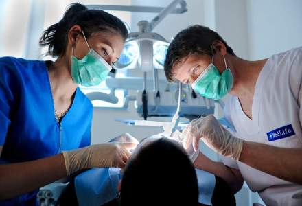 MedLife deschide prima clinica dentara din portofoliu, DentaLife: investitie de 500.000 euro
