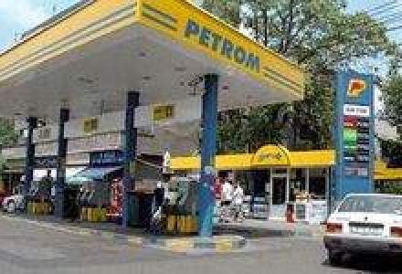 Petrom: Vanzarile de carburanti sunt in scadere si nu isi vor reveni din cauza masurilor Guvernului