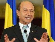 Basescu cauta un premier...