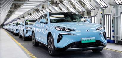 În timp ce UE crește taxele pentru mașinile electrice chineze, BYD vrea să...