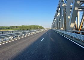 Imagine: Podul Fetești se redeschide pe ambele sensuri: ce se întâmplă cu taxa de pod