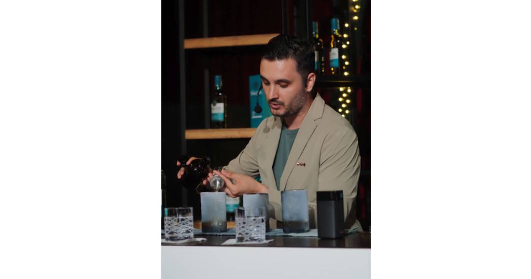 Imagine pentru articolul: Claudiu Văcăruș, Beverage Manager TRICKSHOT Group & AveForchetta, este câștigătorul locului 1 al celei mai importante competiții de bartending din România