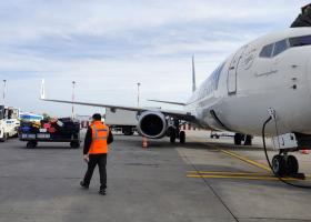 Imagine: TAROM renunță în 2024 la vechile A318 și va cumpăra Boeing 737 Max. Linia...