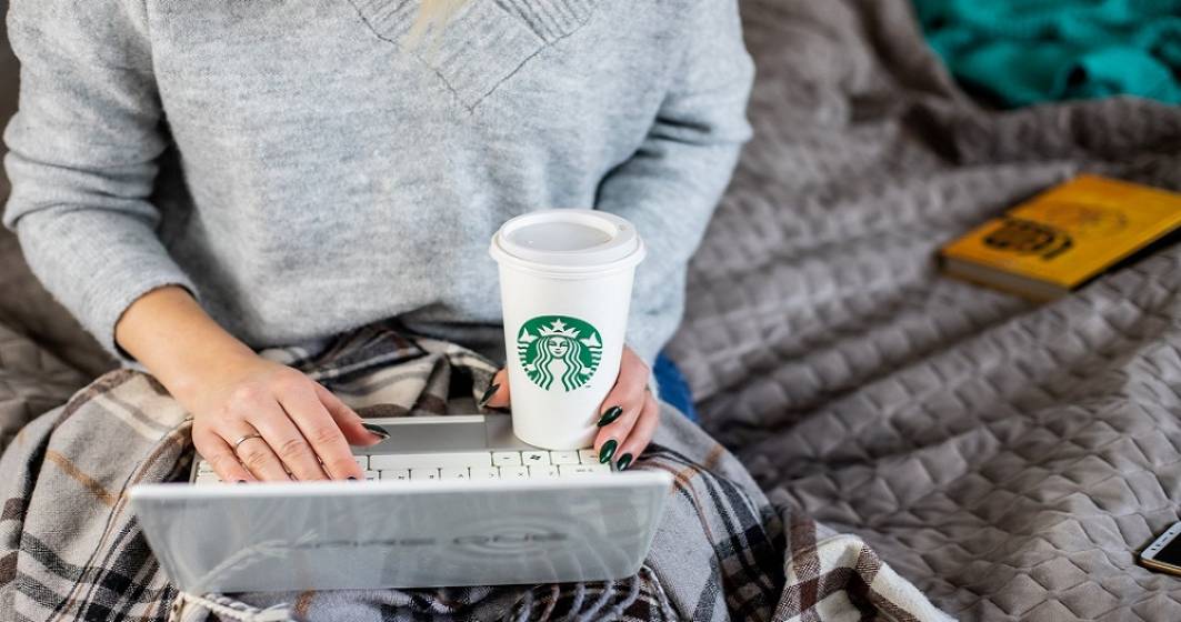 Imagine pentru articolul: Starbucks deschide mai multe cafenele în regim de take-away. Ce locații vor fi deschise și care este programul