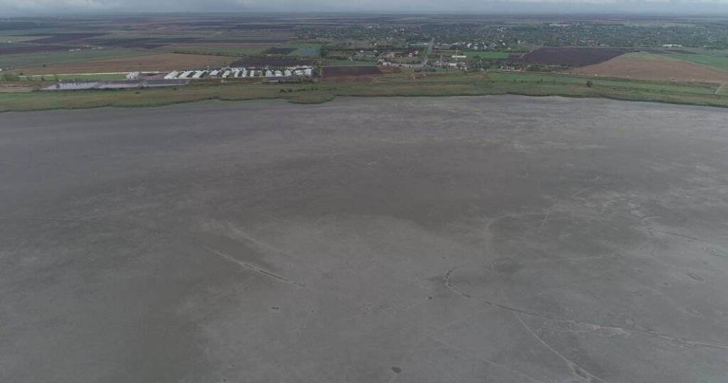 Imagine pentru articolul: Catastrofă ecologică: Lacul Iezer Călărași a secat