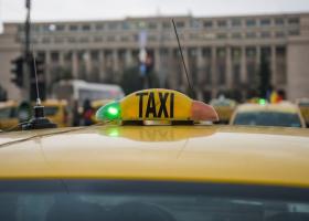 Imagine: Saga taximetriști vs Uber și Bolt continuă. Taximetriștii ies la protest în...