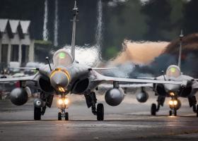 Imagine: Franța cumpără avioane în rafale. Forțele Aeriene vor primi peste 40 de...