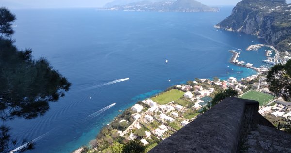 Imagine pentru articolul: GALERIE FOTO  Capri, insula italienească unde merg vedetele în vacanță