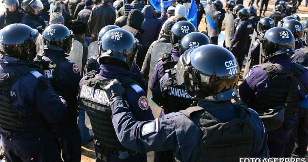 Imagine pentru articolul: Jandarmii vor patrula in zona spitalelor si vor interveni in cazul agresiunilor impotriva medicilor sau asistentelor