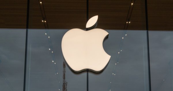 Imagine pentru articolul: Gigantul Apple e acuzat de monopol ilegal pe piaţa telefoanelor mobile...