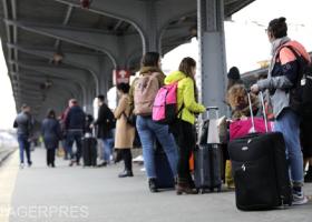 Imagine: Elevii vor călători gratuit cu trenul în România, din data de 3 septembrie