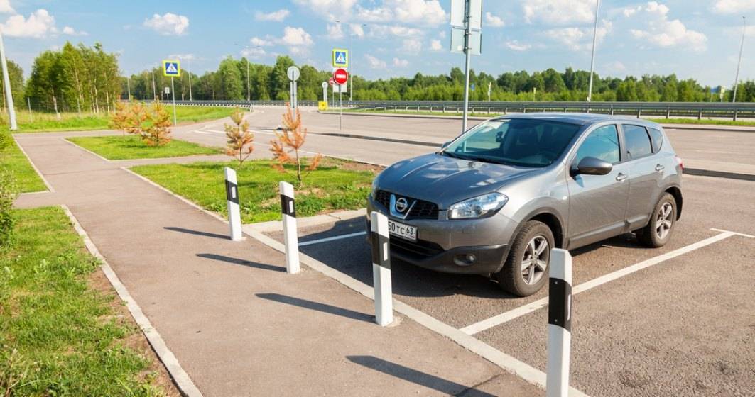 Imagine pentru articolul: STUDIU: 1 din 3 români preferă să plătească pentru parcare atunci când merge la cumpărături