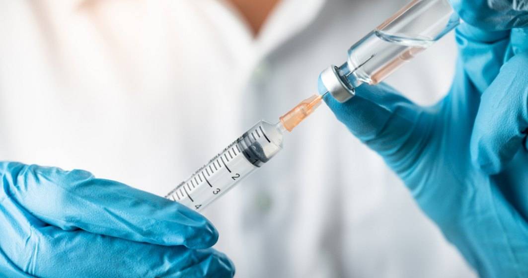 Imagine pentru articolul: Coronavirus: Cetăţenii sârbi pot alege cu ce vaccin să se imunizeze