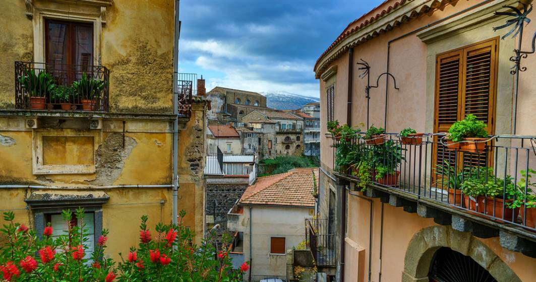 Imagine pentru articolul: Încă un oraș italian vinde case la un euro