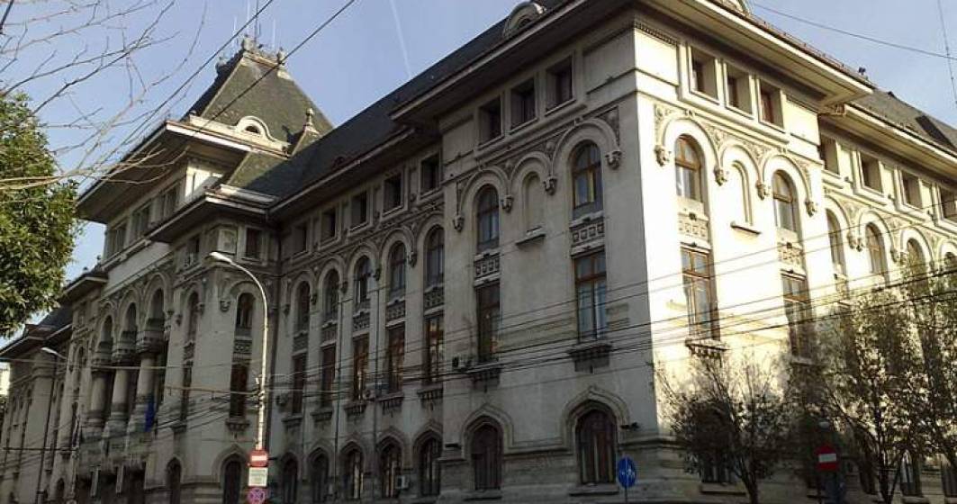Imagine pentru articolul: Primaria Bucuresti sta intr-o cladire renovata cu 48 mil.euro, care nu are aviz ISU