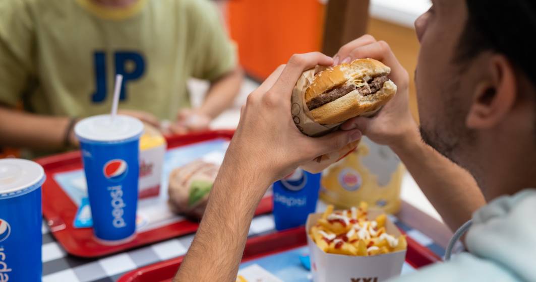 Imagine pentru articolul: Record pentru Burger King din AFI Cotroceni - peste 6.000 de clienti serviti cu 7.000 de burgeri, in primul weekend de la deschidere