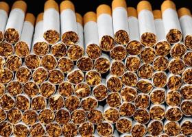 Imagine: Un bulgar a vrut să introducă ilegal în țară peste 35.000 de țigări cu taxiul