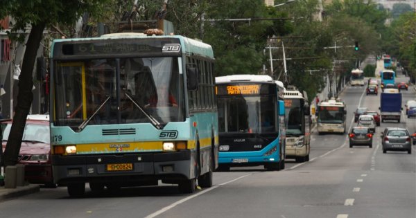 Imagine pentru articolul: Bucureștenii vor avea o linie specială de autobuz pentru Noaptea Muzeelor