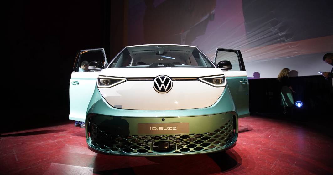Imagine pentru articolul: A fost lansat noul Volkswagen ID. BUZZ în România. Modelul poate fi văzut în noul concept store Moon City, în Băneasa Shopping City