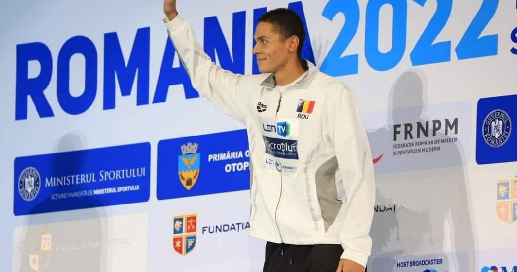 Imagine pentru articolul: Încă o medalie de AUR pentru David Popovici: românul a câștigat proba de 200 m liber