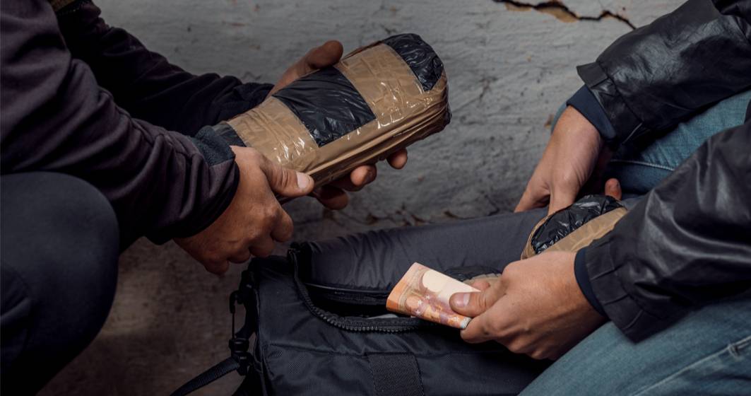Imagine pentru articolul: În Guatemala, polițiștii au găsit aproape 2 tone de cocaină într-un semisubmersibil