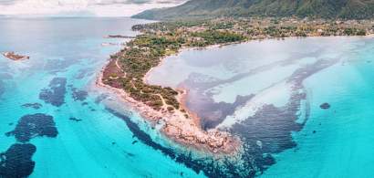Top 10 plaje în Halkidiki care îți taie respirația. Nisipuri aurii, peisaje...