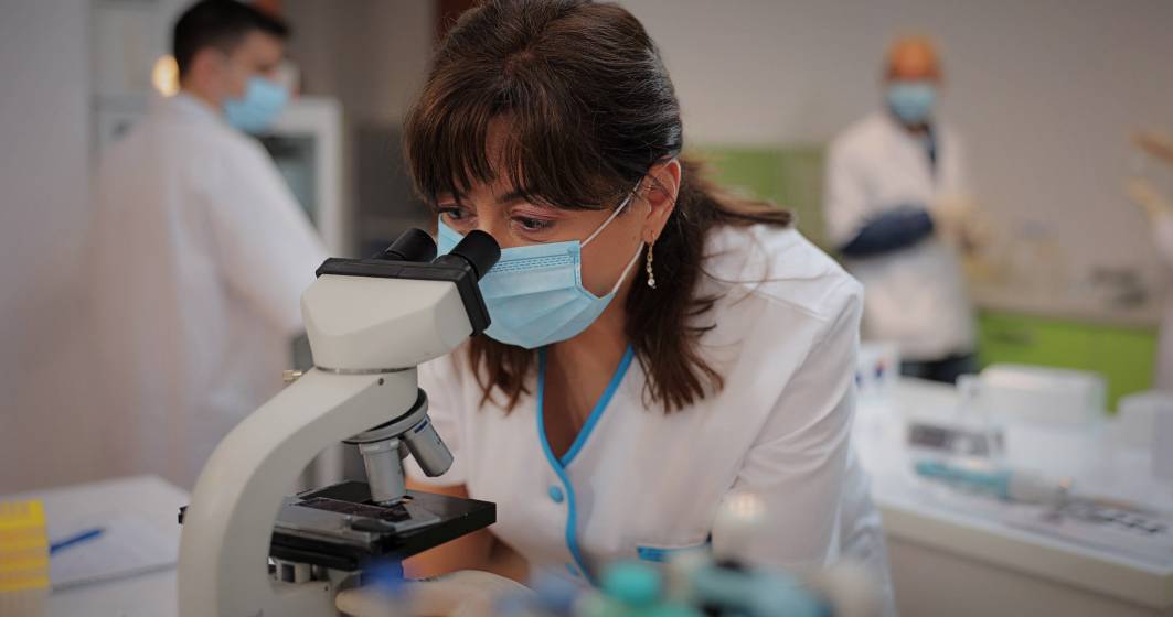 Imagine pentru articolul: O companie românească donează teste mixte pentru diagnosticul diferențial gripă / COVID-19 pentru două școli din București