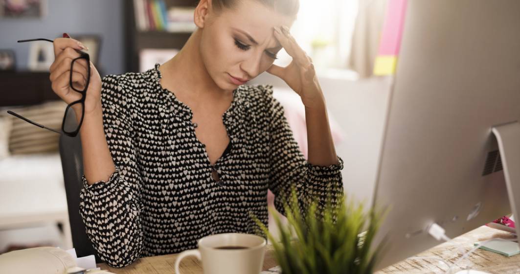 Imagine pentru articolul: 5 cele mai frecvente probleme cu care se confrunta angajatii care lucreaza in permanenta la birou