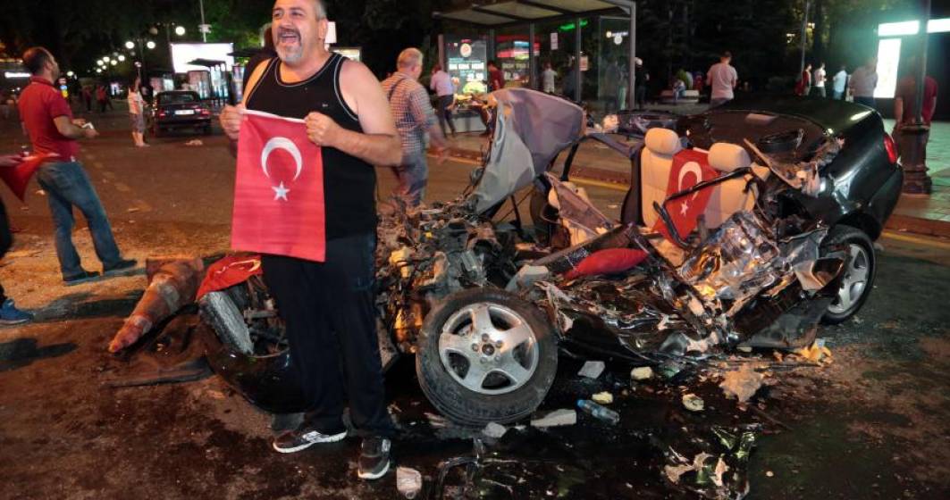 Imagine pentru articolul: Lovitura de stat in Turcia: cel putin 60 de oameni si-au pierdut viata la Ankara